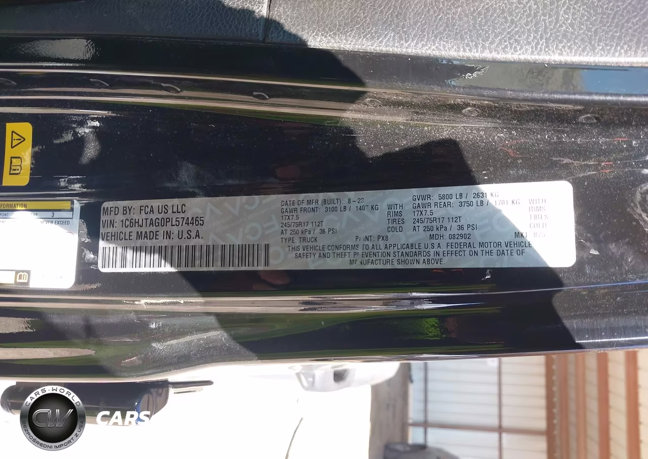 2023 Jeep Gladiator Sport 4X4 VIN:1C6HJTAG0PL574465 - 9