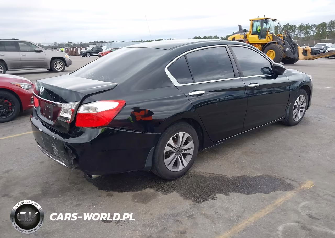2015 Honda Accord Lx VIN:1HGCR2F31FA048692 - 4