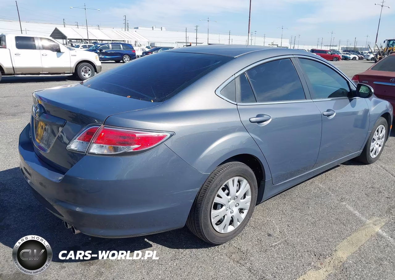 2010 Mazda Mazda6 I Sport VIN:1YVHZ8BH1A5M04370 - 4