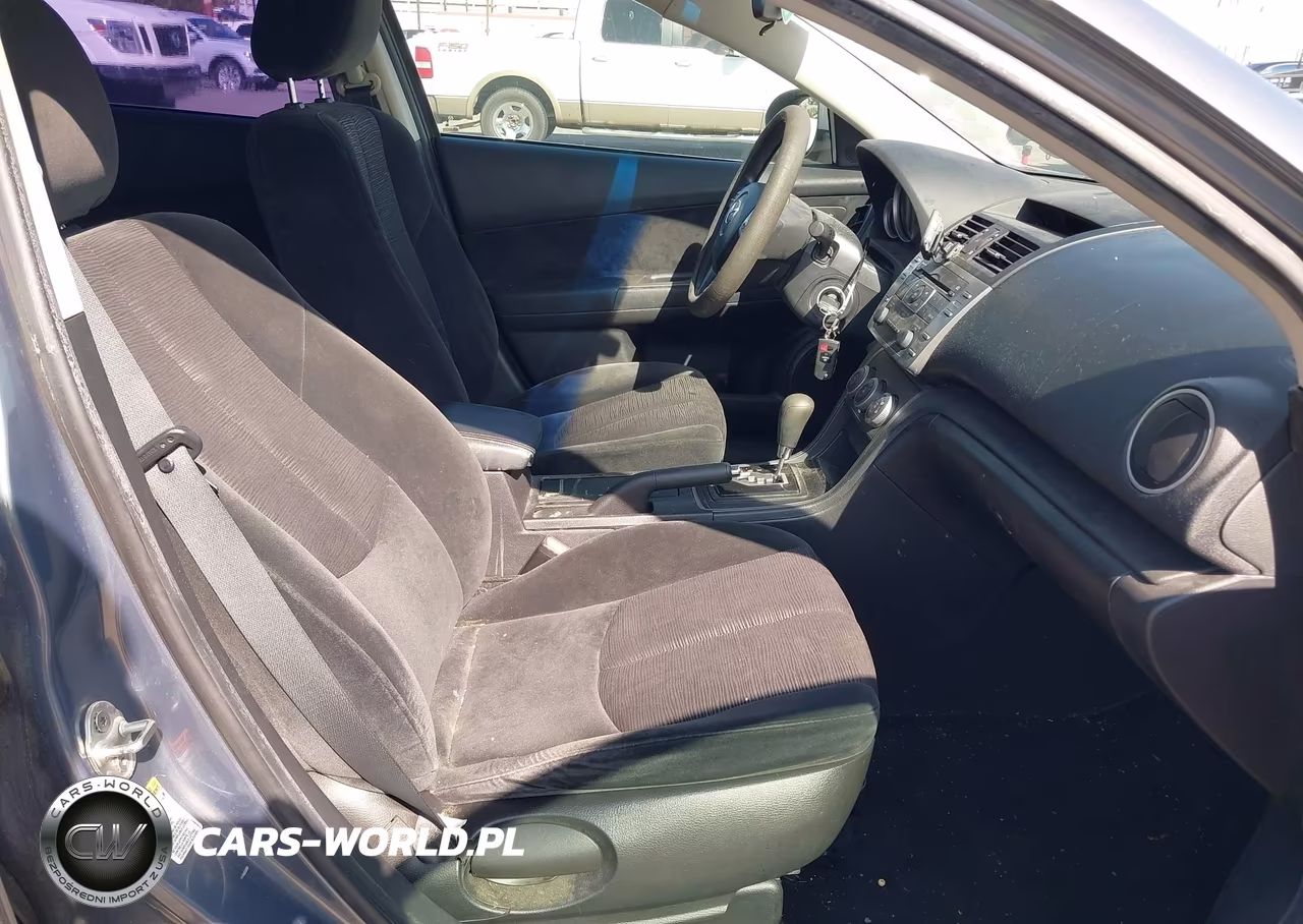 2010 Mazda Mazda6 I Sport VIN:1YVHZ8BH1A5M04370 - 5