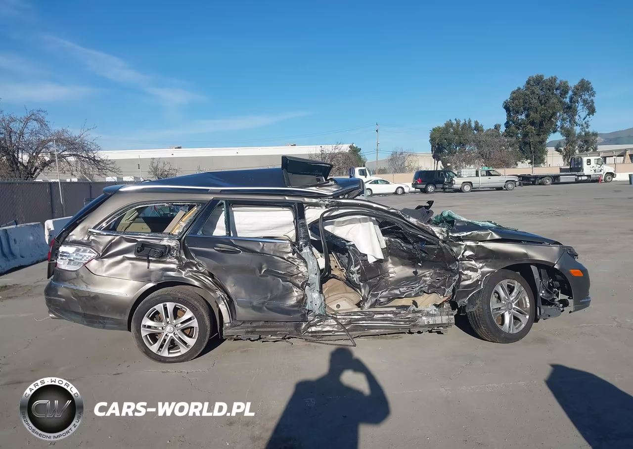 2011 Mercedes-Benz E 350 4Matic VIN:WDDHH8HB0BA218507 - 14