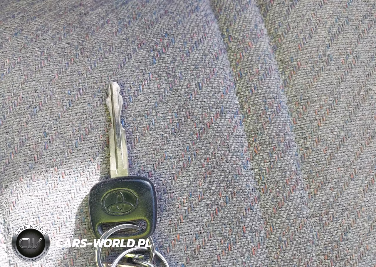 1995 Toyota Tacoma VIN:4TAUN41BXSZ053762 - 11