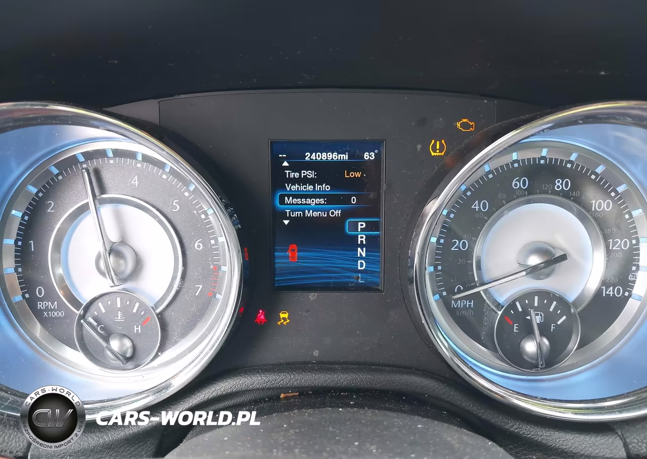 2012 Chrysler 300 VIN:2C3CCAAG3CH234644 - 7