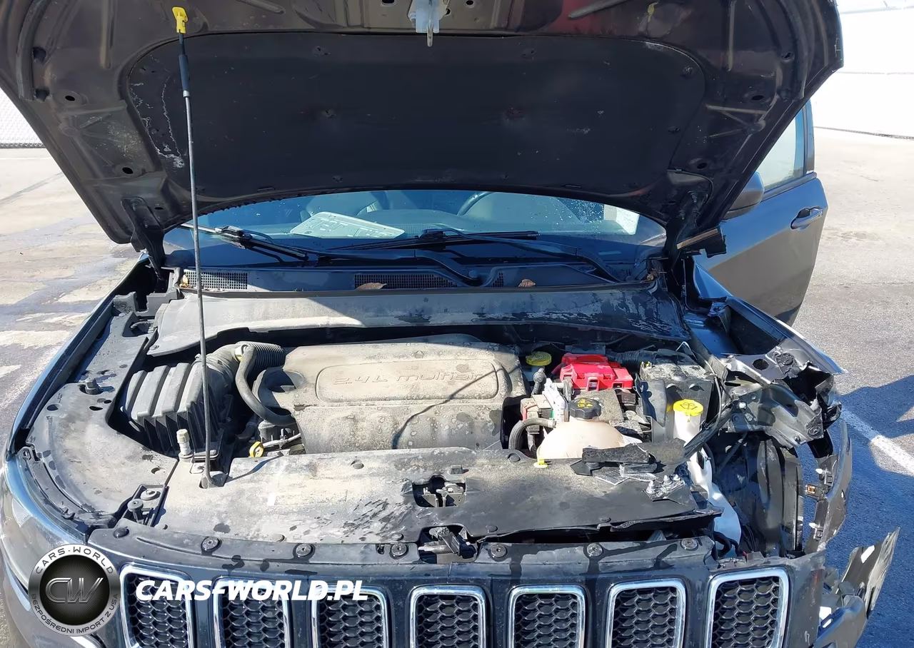 2019 Jeep Compass Latitude Fwd VIN:3C4NJCBB0KT677302 - 10