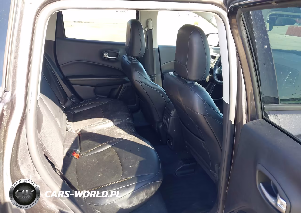 2019 Jeep Compass Latitude Fwd VIN:3C4NJCBB0KT677302 - 8