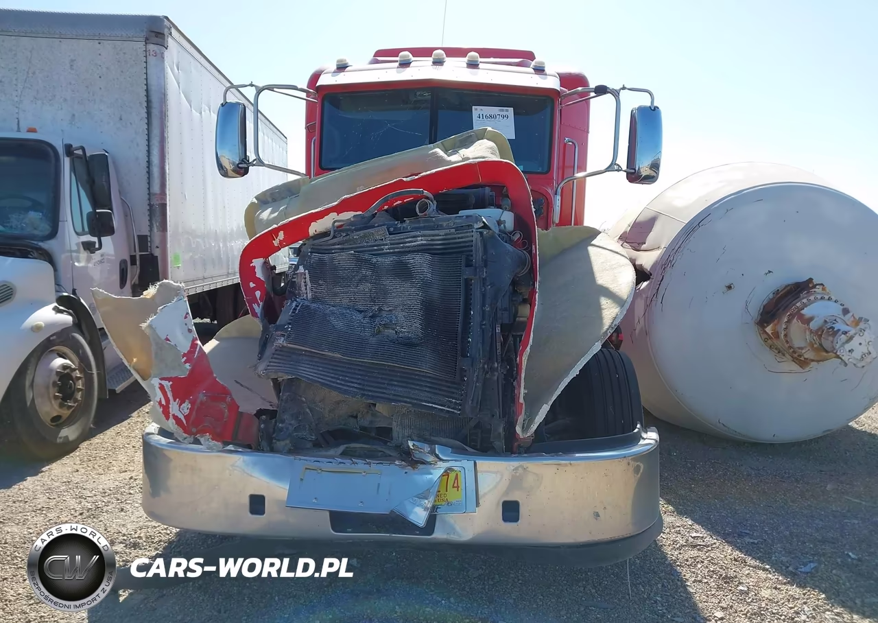 2012 Peterbilt 386 VIN:1XPHDP9X8CD154385 - 11