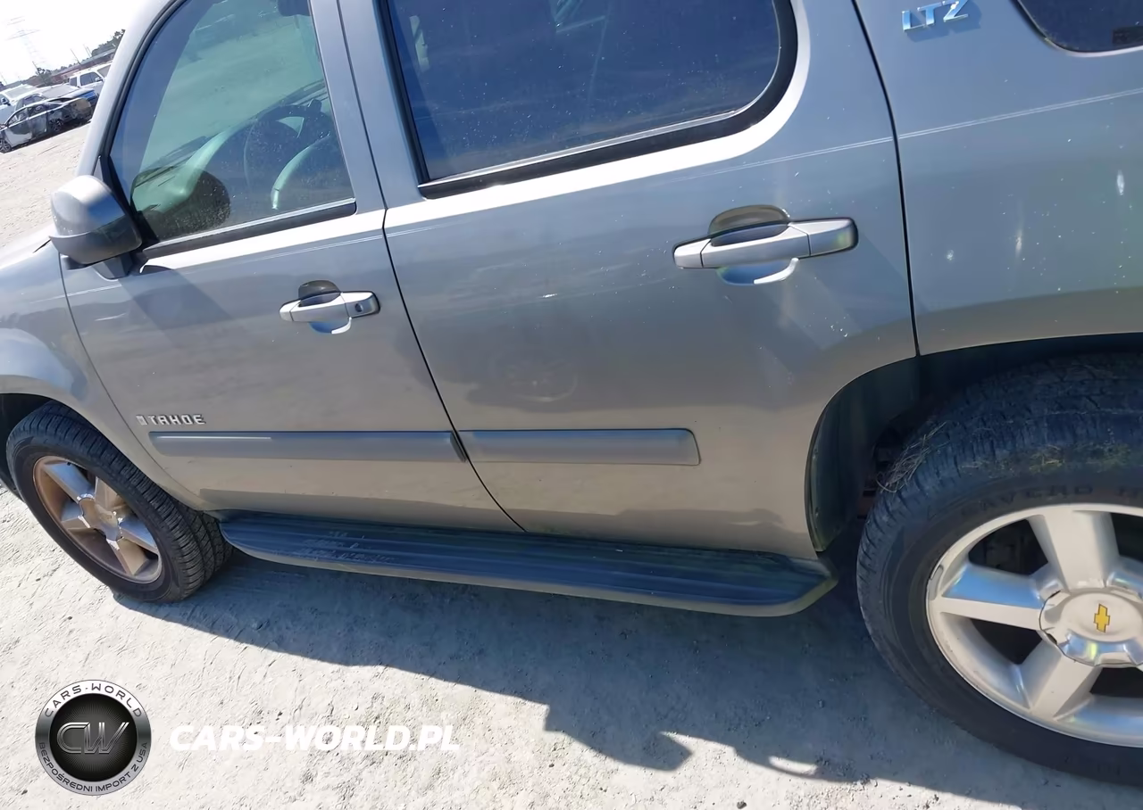 2007 Chevrolet Tahoe Ltz VIN:1GNFK13047R152253 - 14