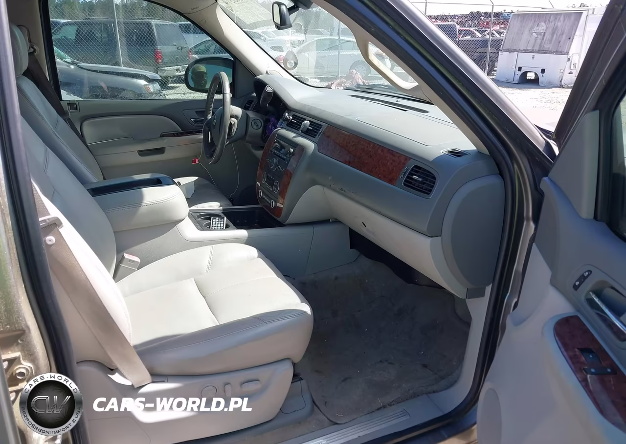 2007 Chevrolet Tahoe Ltz VIN:1GNFK13047R152253 - 5