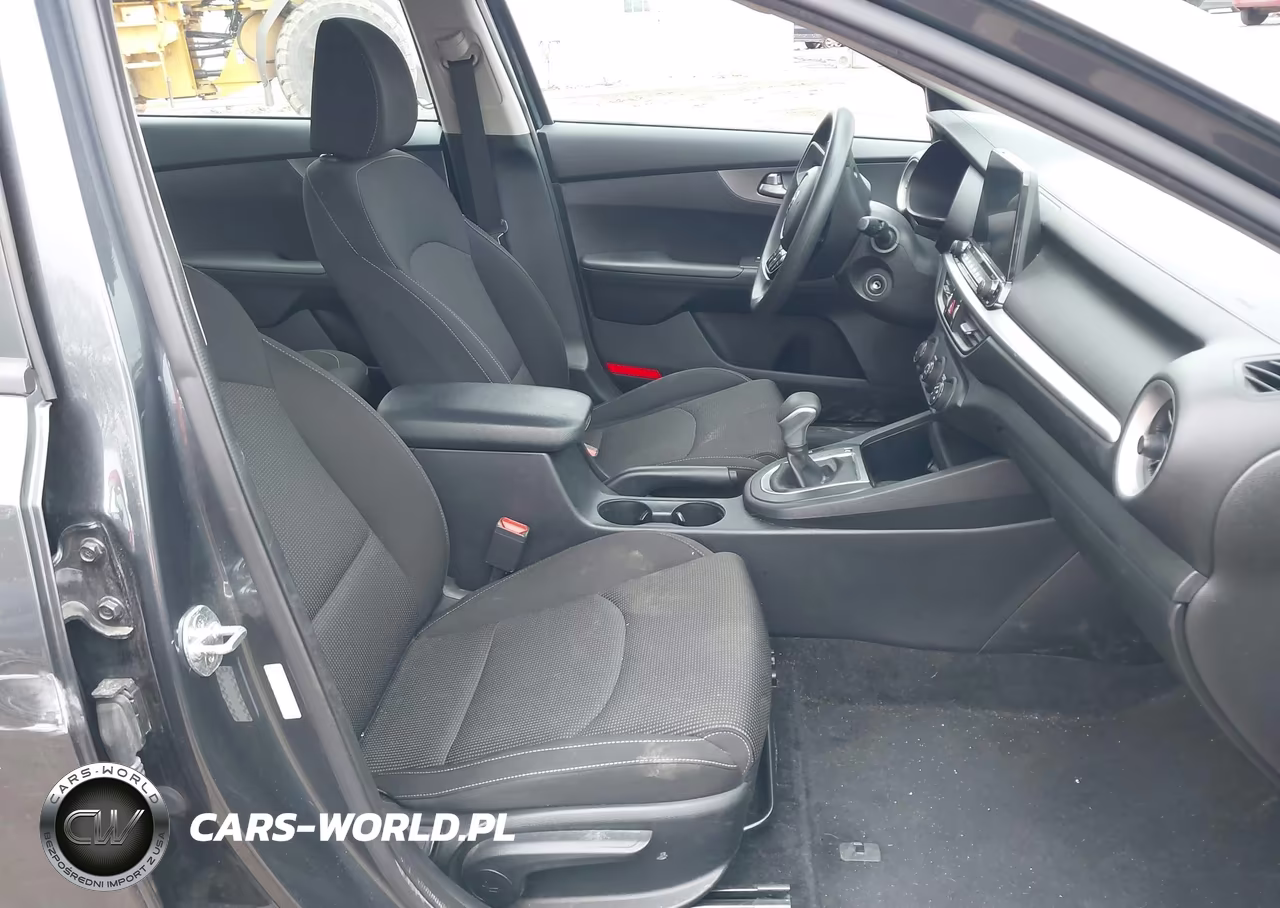 2021 Kia Forte Lxs VIN:3KPF24AD7ME271180 - 5