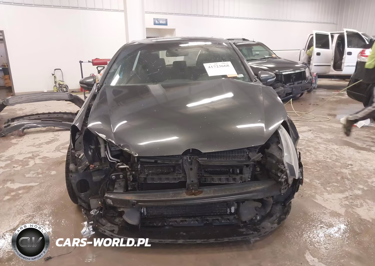 2012 Volkswagen Gti 4-Door VIN:WVWGD7AJ3CW212394 - 13