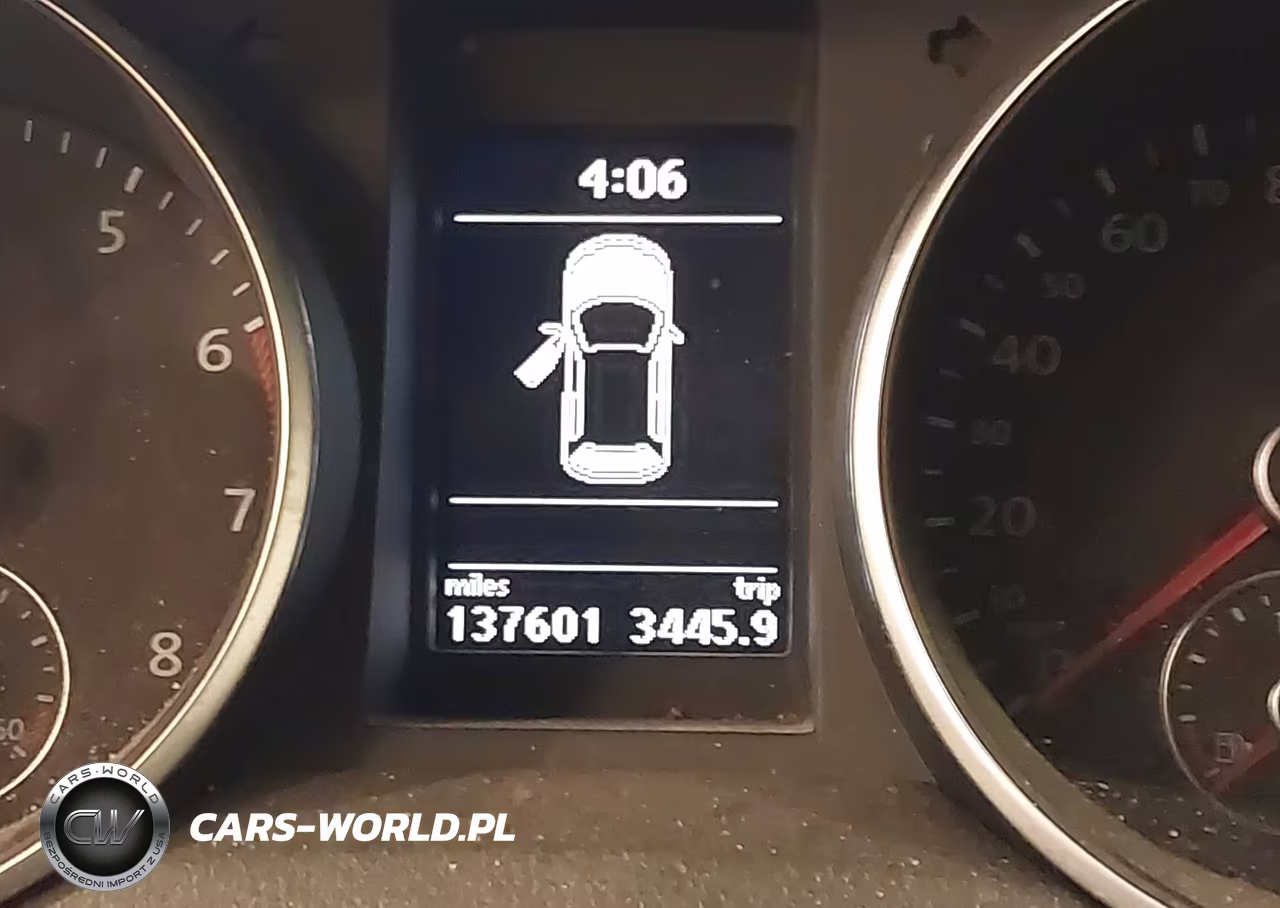 2012 Volkswagen Gti 4-Door VIN:WVWGD7AJ3CW212394 - 16