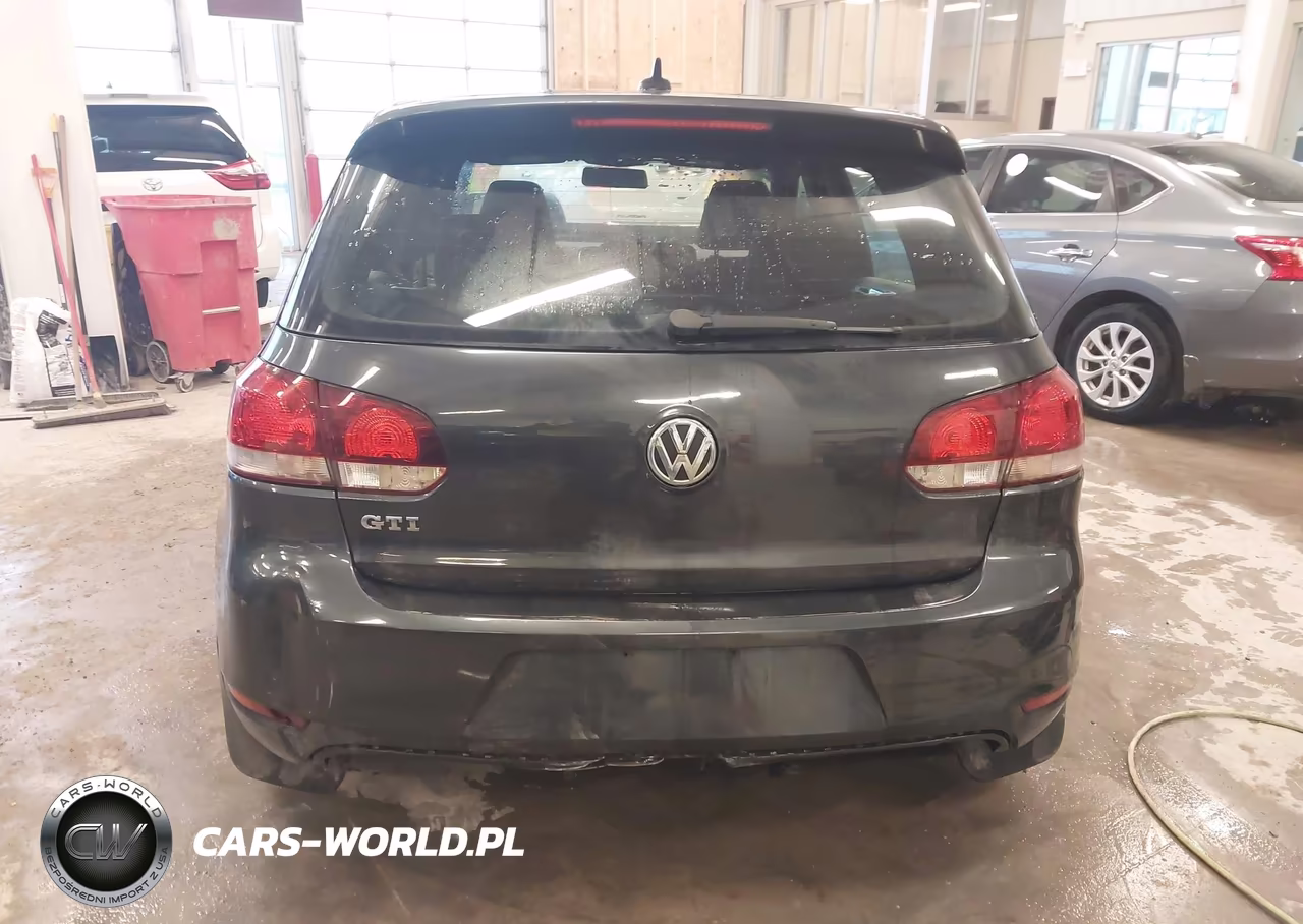 2012 Volkswagen Gti 4-Door VIN:WVWGD7AJ3CW212394 - 17