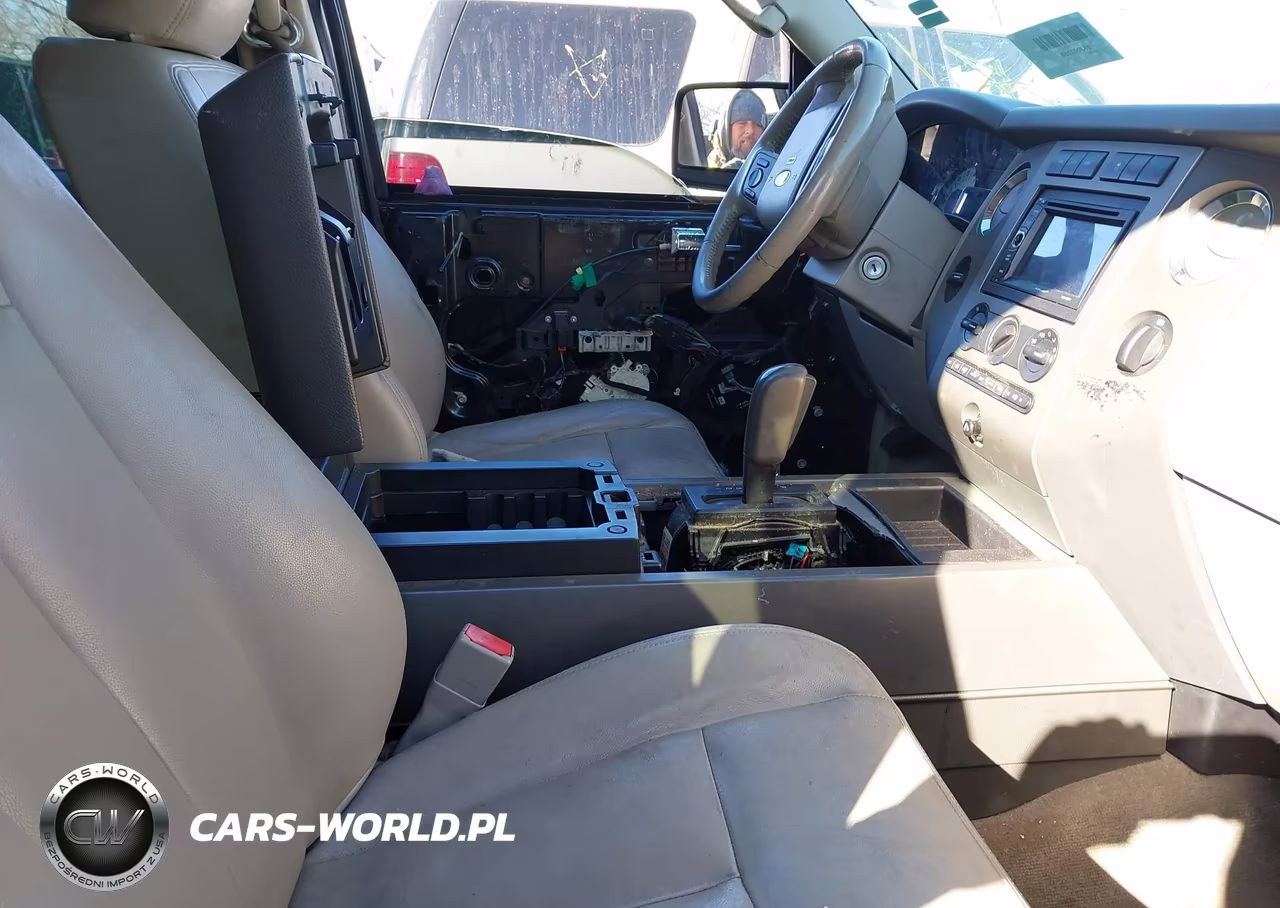 2011 Ford Expedition El Xlt VIN:1FMJK1J54BEF17043 - 5