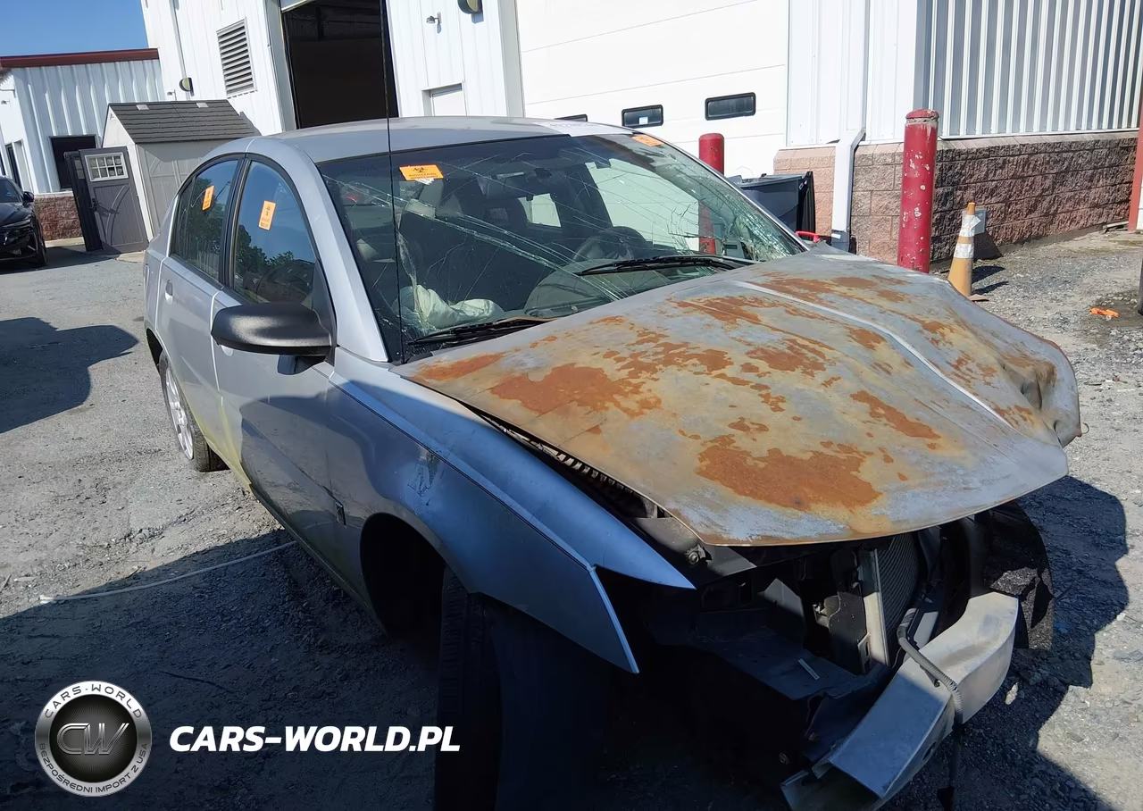 2005 Saturn Ion 1
