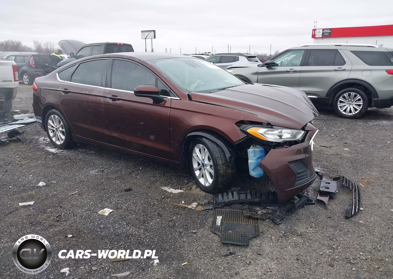 2019 Ford Fusion Se – zdjęcie 1 z 16