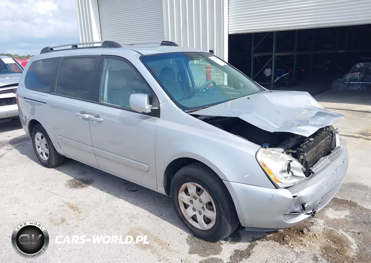 2008 Kia Sedona Lx