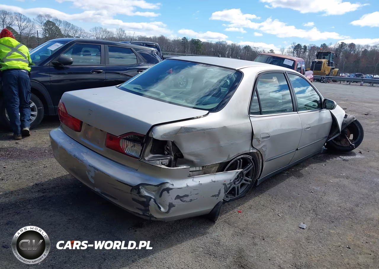 1998 Honda Accord Lx VIN:1HGCG5640WA258278 - 4