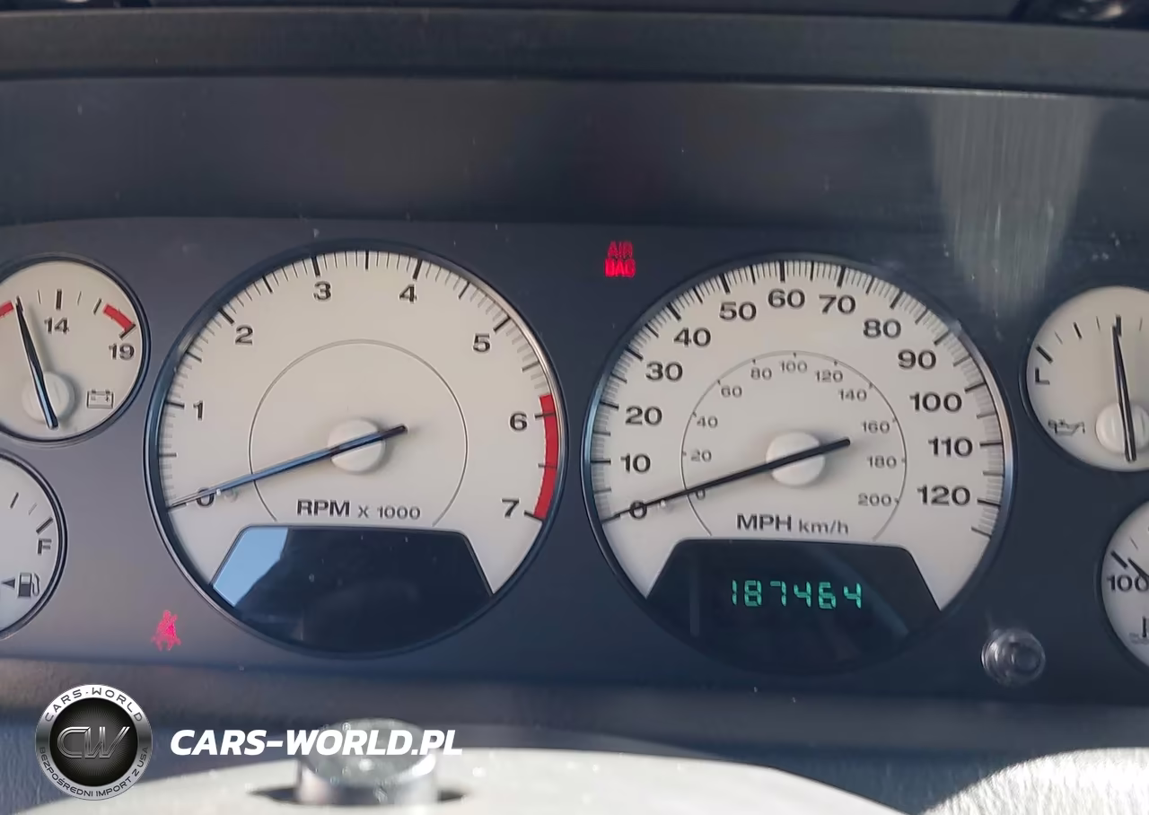 2002 Jeep Grand Cherokee Limited VIN:1J4GW58S22C300439 - 16