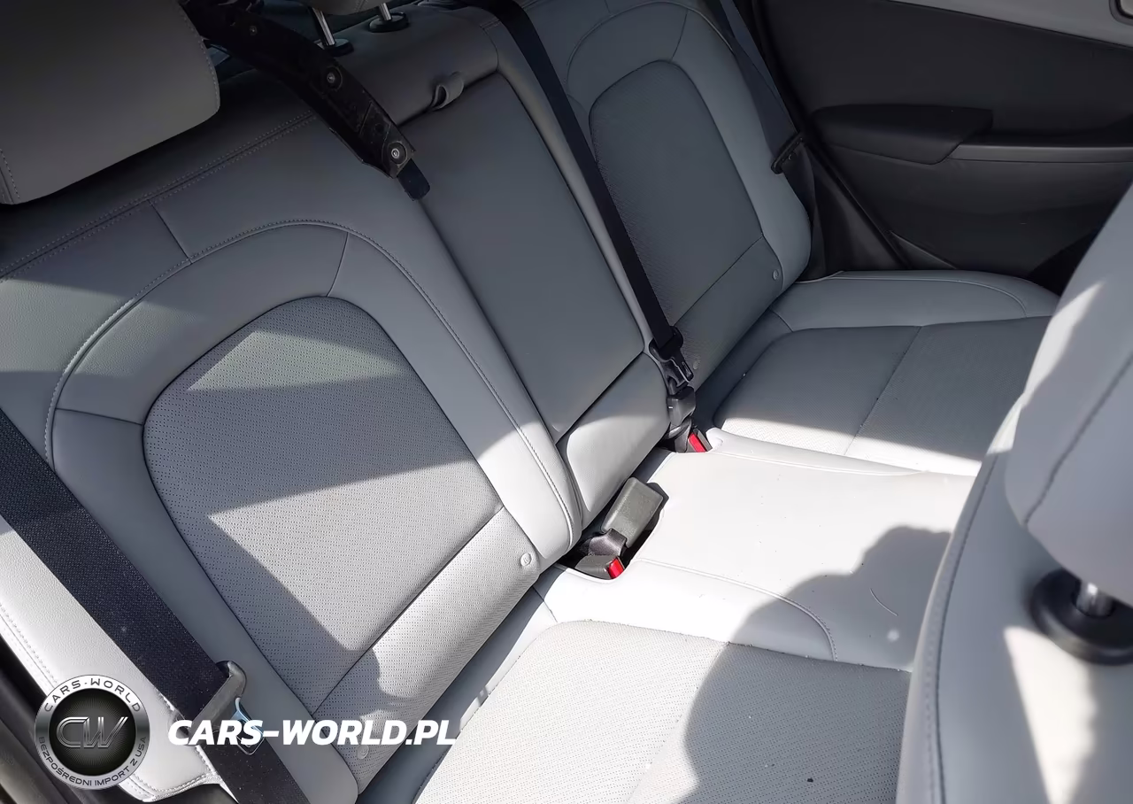 2021 Hyundai Kona Limited VIN:KM8K3CA55MU696280 - 8