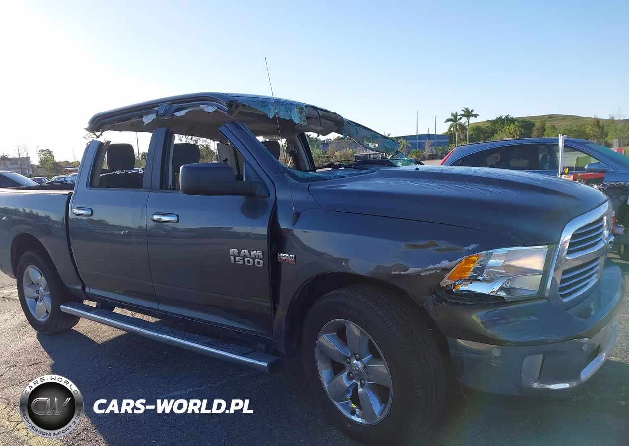 2015 Ram 1500 Big Horn VIN:1C6RR6LT6FS735706 - 17