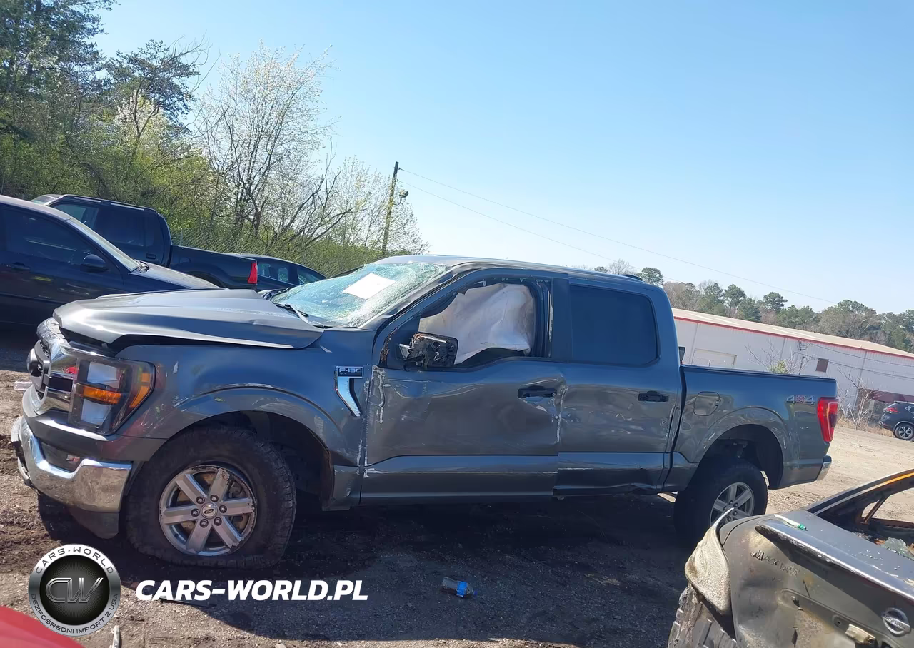 2023 Ford F-150 Xlt VIN:1FTFW1E58PFA34813 - 14