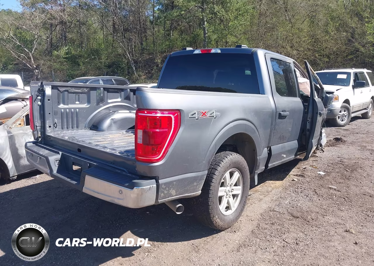 2023 Ford F-150 Xlt VIN:1FTFW1E58PFA34813 - 4
