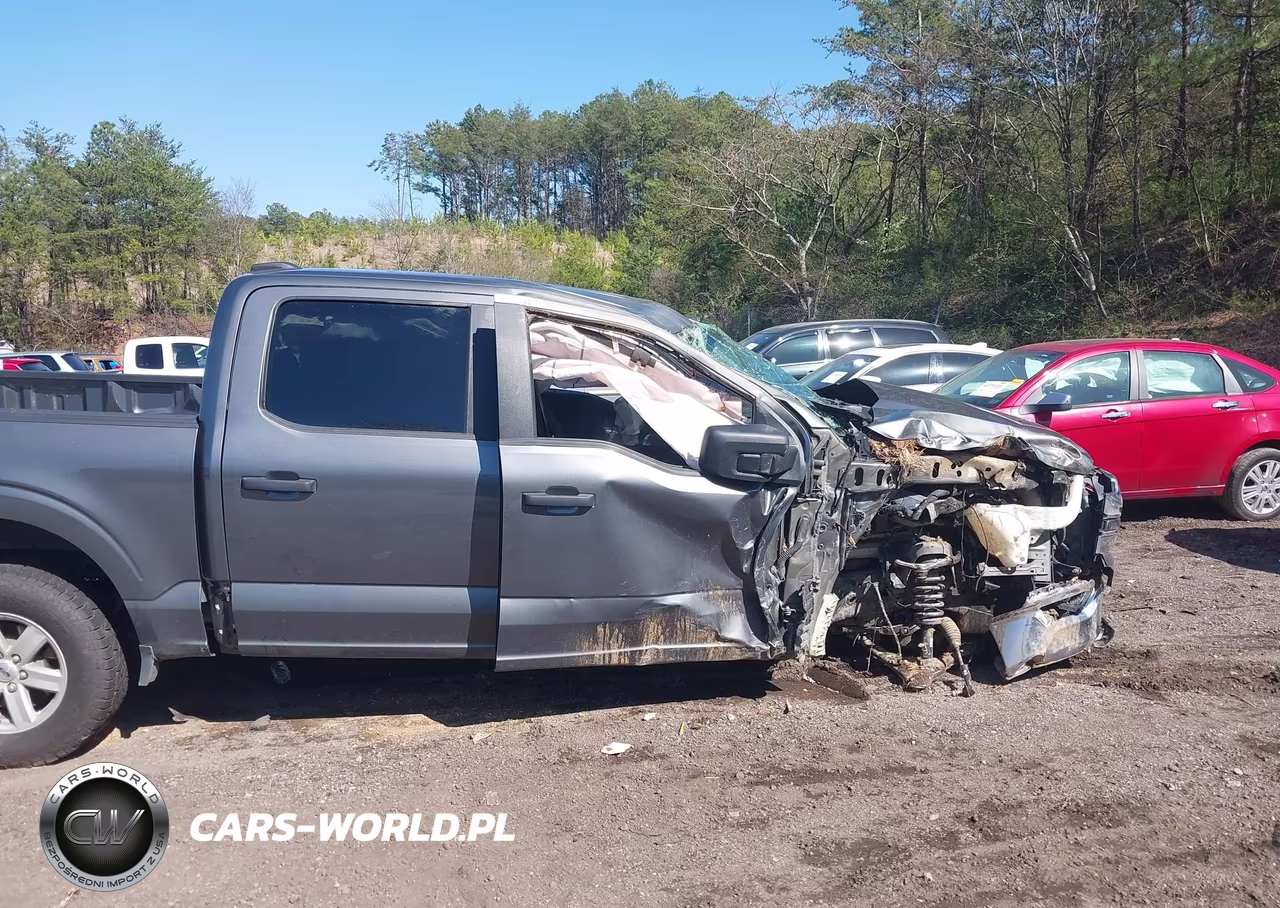 2023 Ford F-150 Xlt VIN:1FTFW1E58PFA34813 - 6