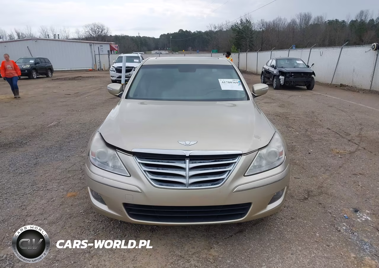 2011 Hyundai Genesis 3.8 VIN:KMHGC4DE8BU139271 - 13