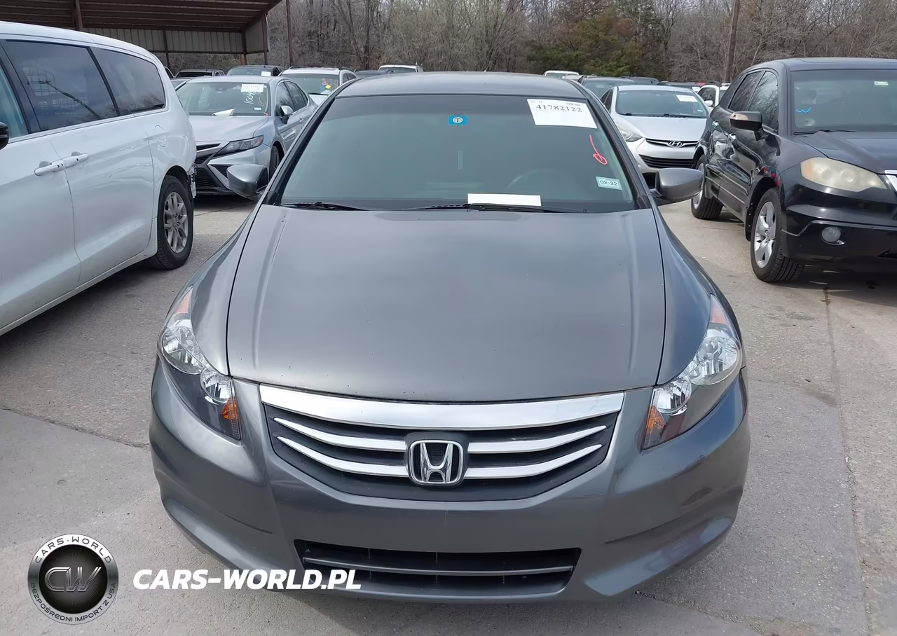 HONDA ACCORD VIN:1HGCP2F69BA055612 - 6