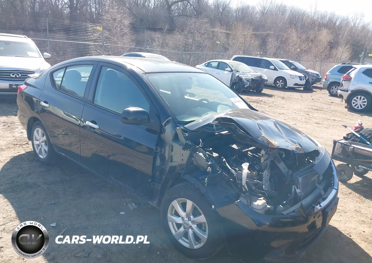 2014 Nissan Versa 1.6 Sv