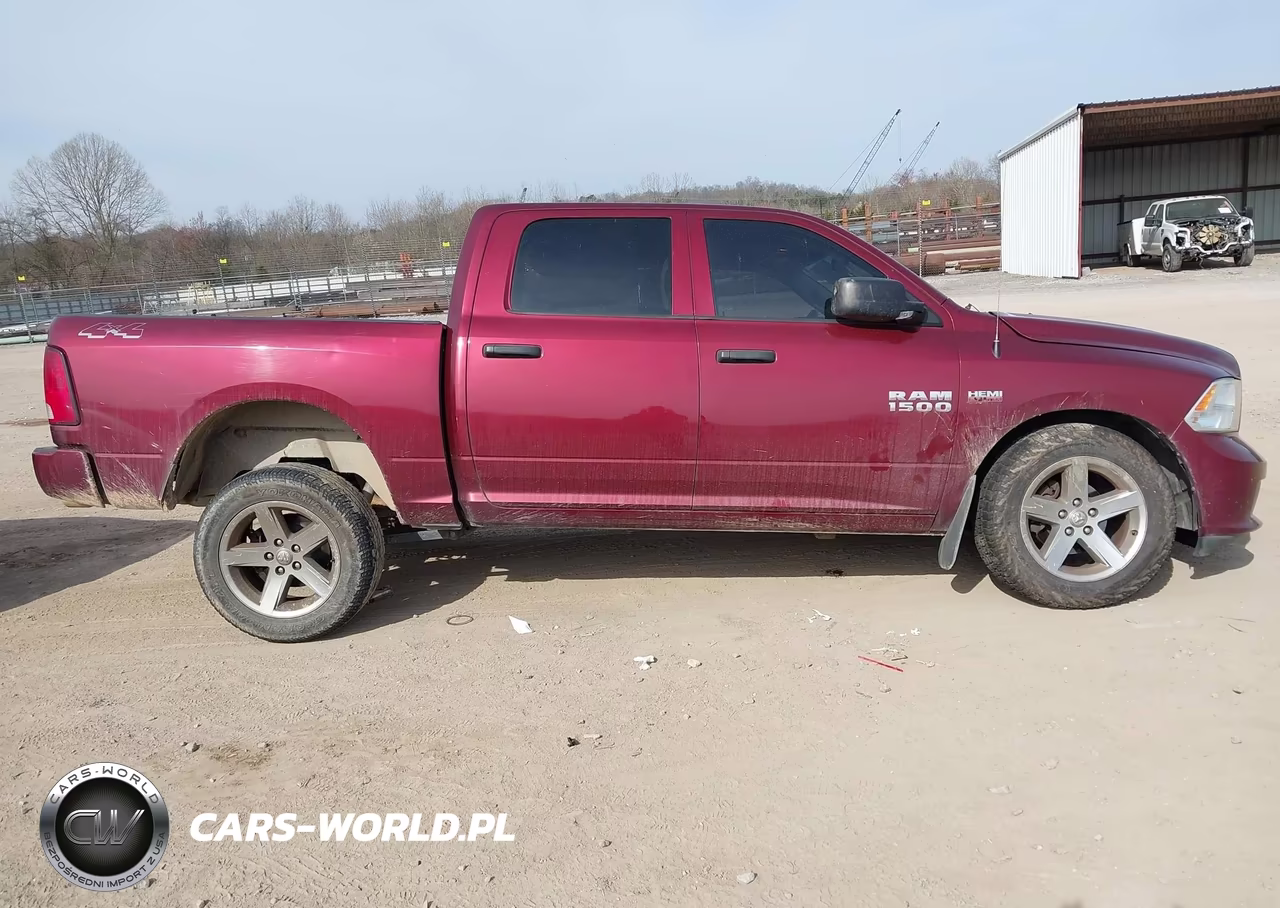2017 Ram 1500 Express 4X4 5'7 Box VIN:3C6RR7KT9HG523626 - 13
