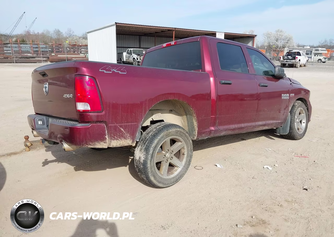 2017 Ram 1500 Express 4X4 5'7 Box VIN:3C6RR7KT9HG523626 - 4