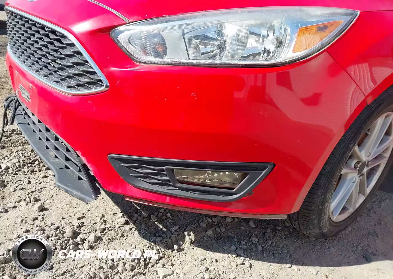 2017 Ford Focus Se VIN:1FADP3K26HL231868 - 6