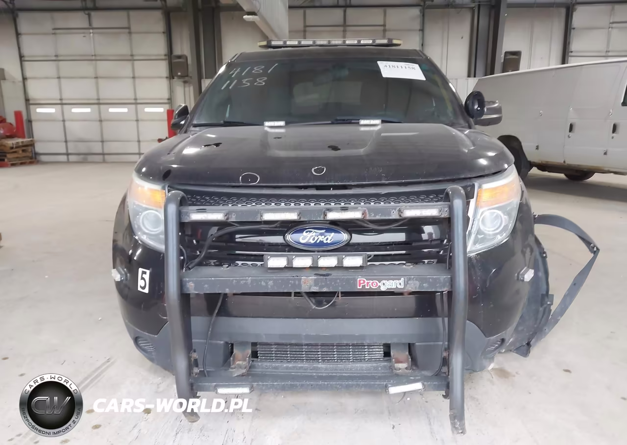 2014 Ford Police Interceptor VIN:1FM5K8AR3EGC38351 - 13