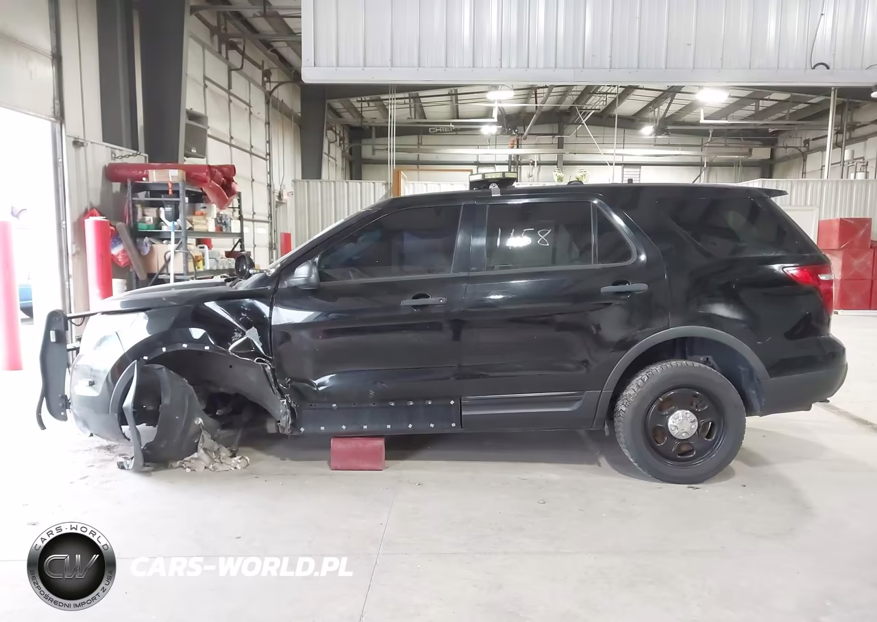 2014 Ford Police Interceptor VIN:1FM5K8AR3EGC38351 - 15