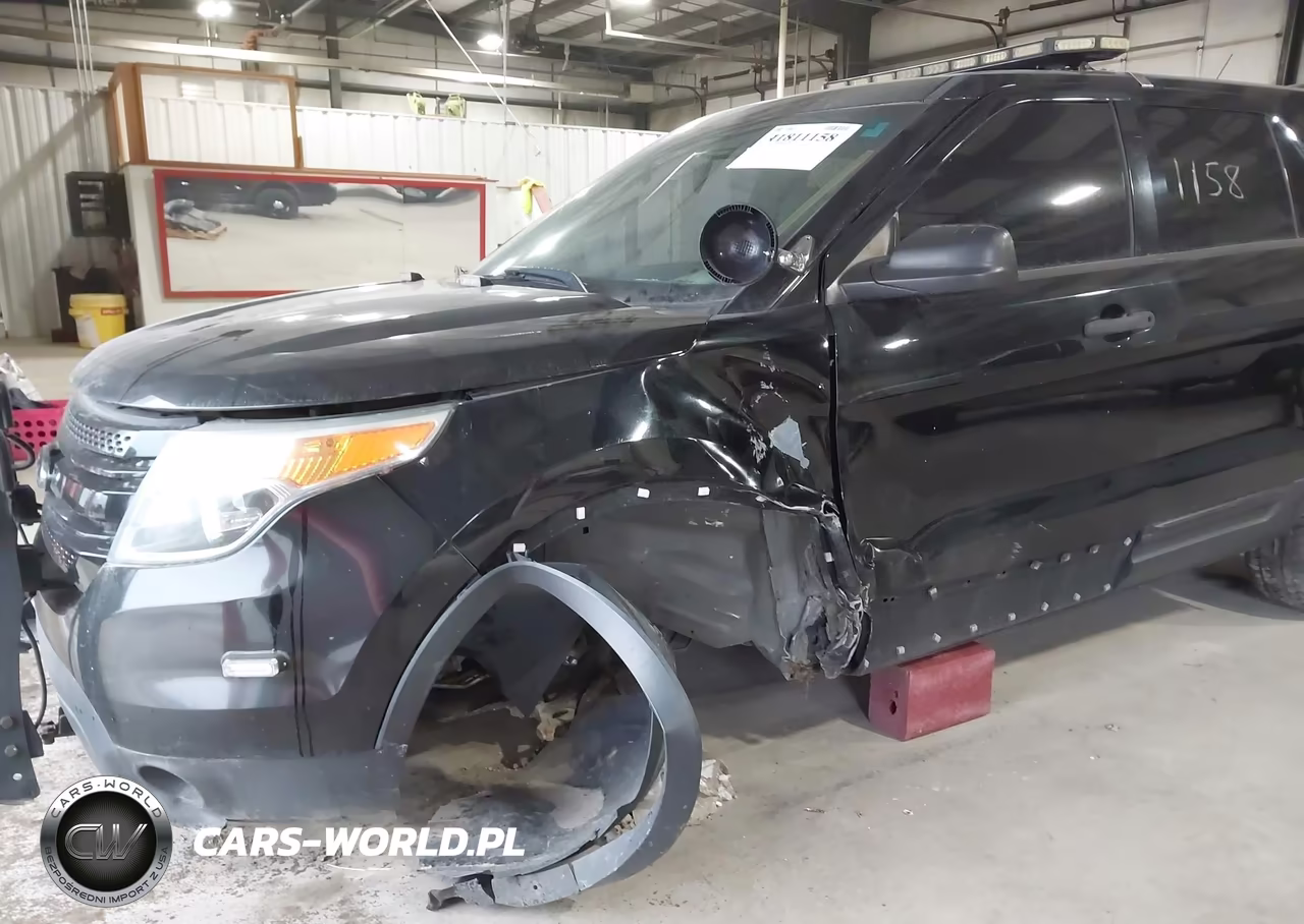 2014 Ford Police Interceptor VIN:1FM5K8AR3EGC38351 - 6