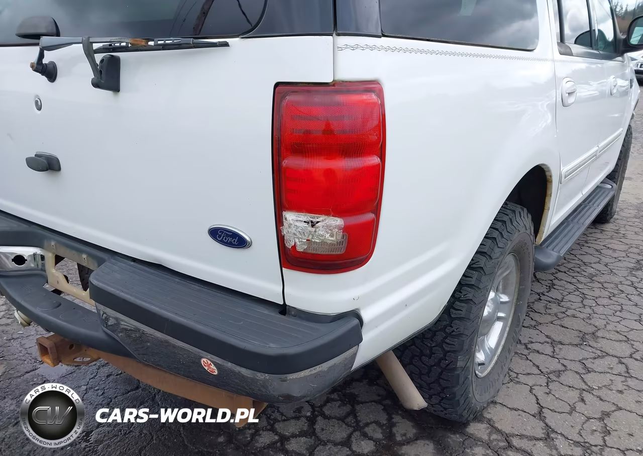 1998 Ford Expedition Eddie Bauer-Xlt VIN:1FMRU18W3WLA74963 - 6