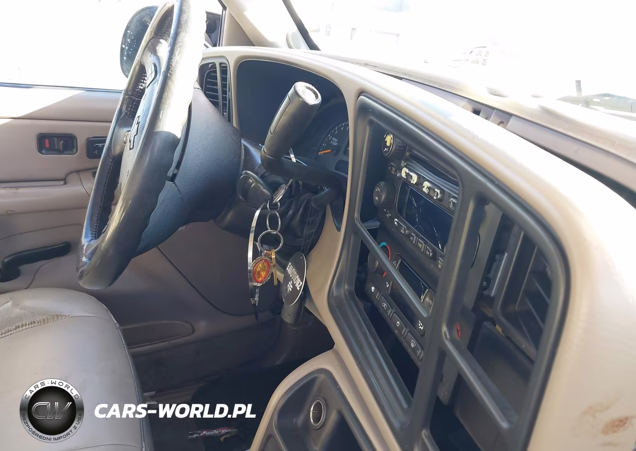 2005 Chevrolet Tahoe Lt VIN:1GNEC13T85R134239 - 11
