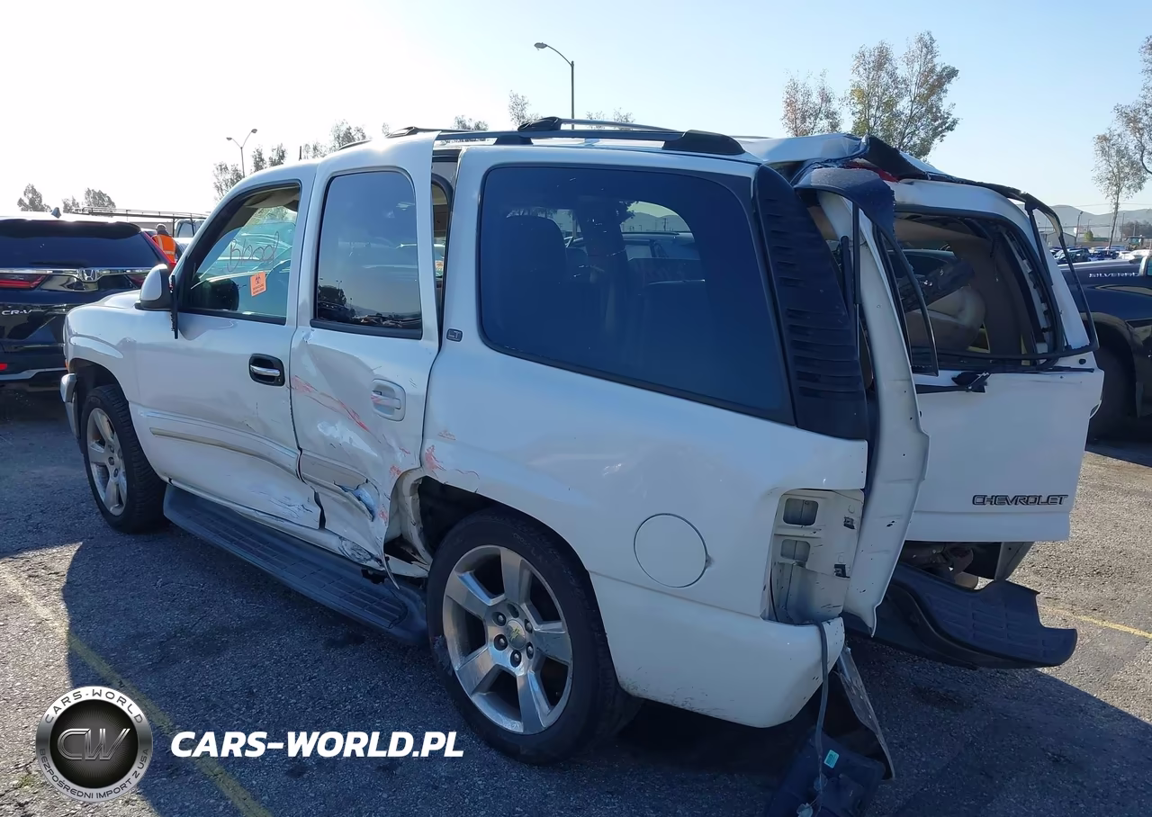 2005 Chevrolet Tahoe Lt VIN:1GNEC13T85R134239 - 3