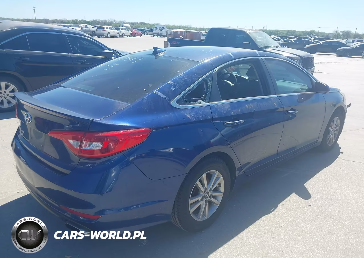 2017 Hyundai Sonata VIN:5NPE24AF7HH493040 - 4