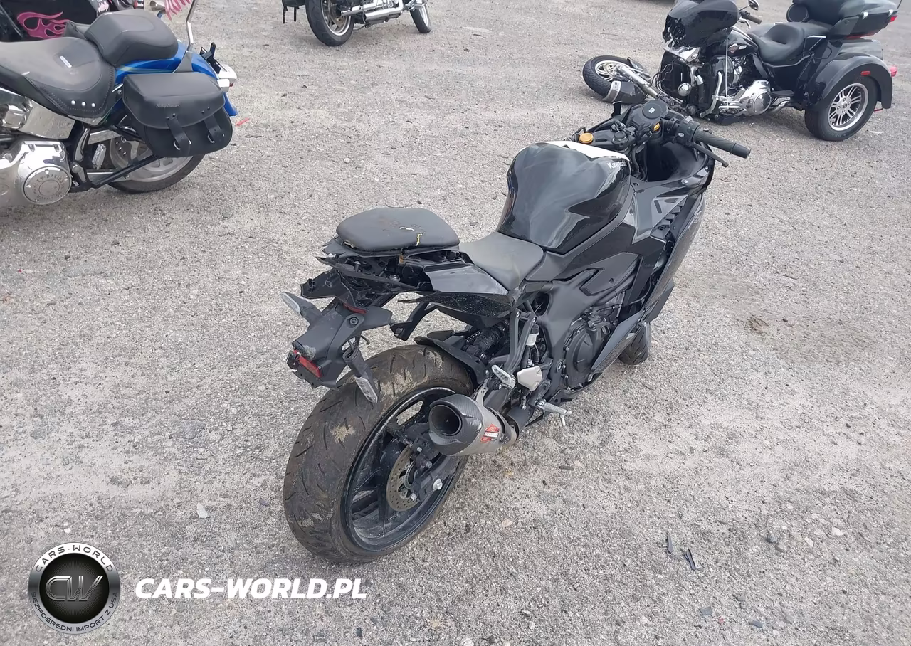 2025 Kawasaki Zx400 P VIN:ML5ZXCP10SDA32801 - 4