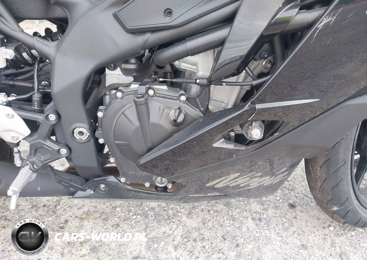 2025 Kawasaki Zx400 P VIN:ML5ZXCP10SDA32801 - 8