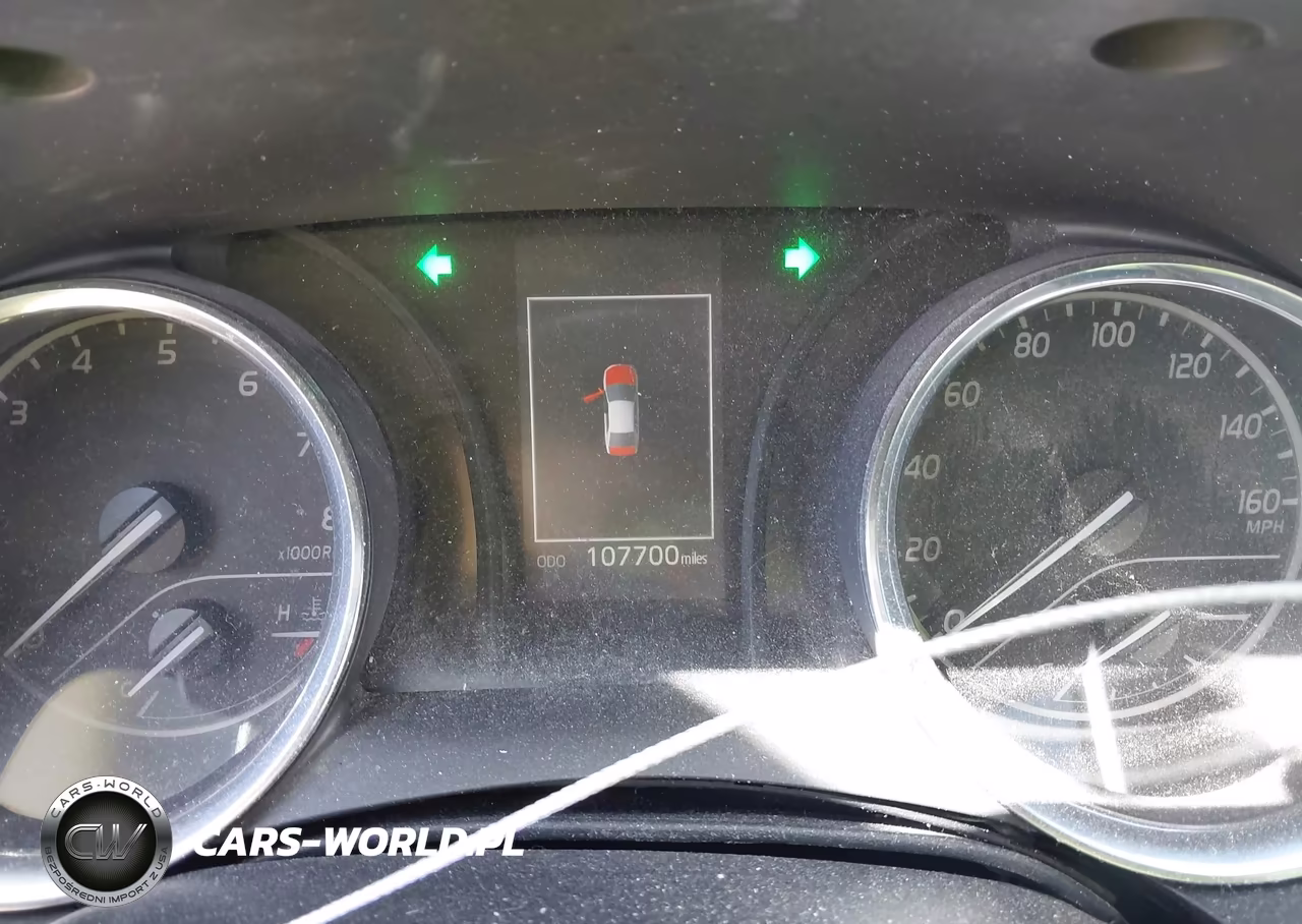 2020 Toyota Camry Le VIN:4T1C11AK5LU867161 - 7