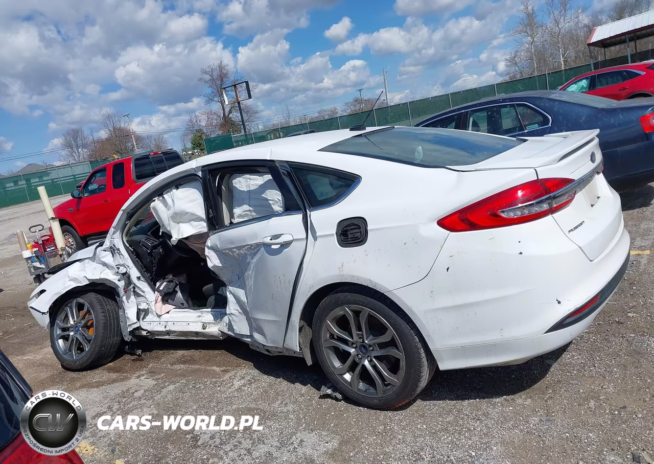2017 Ford Fusion S VIN:3FA6P0G73HR161260 - 13