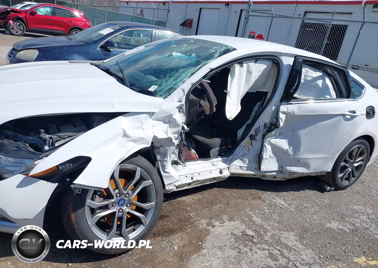 2017 Ford Fusion S VIN:3FA6P0G73HR161260 - 6