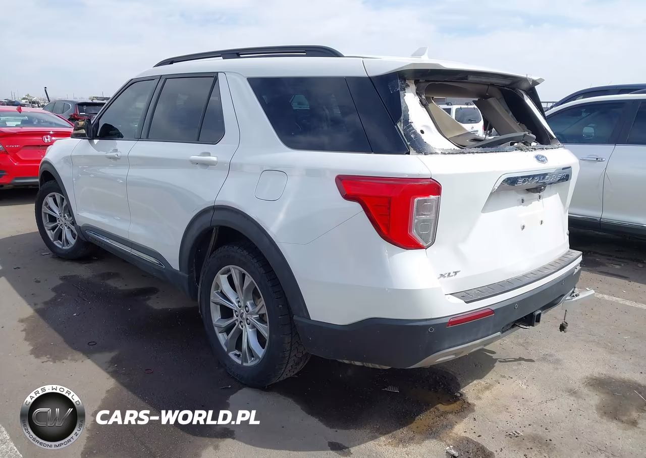 2020 Ford Explorer Xlt VIN:1FMSK8DH3LGA81469 - 3