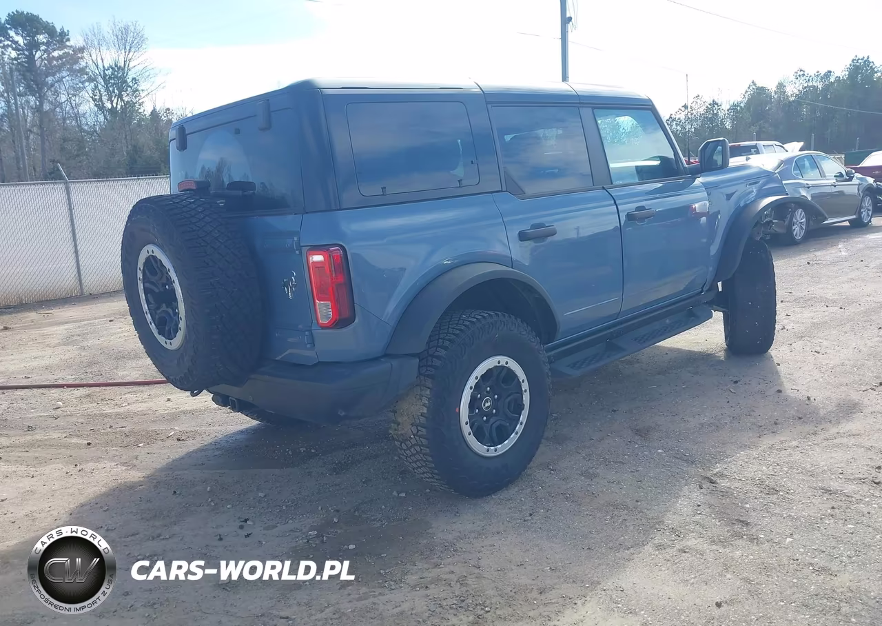 2024 Ford Bronco Black Diamond VIN:1FMEE1BPXRLB19107 - 4