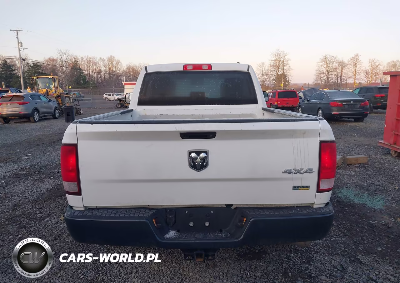 2016 Ram 1500 Tradesman VIN:1C6RR7FG7GS385539 - 16