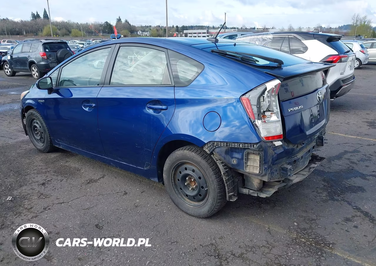 2011 Toyota Prius Two VIN:JTDKN3DU7B0273206 - 3