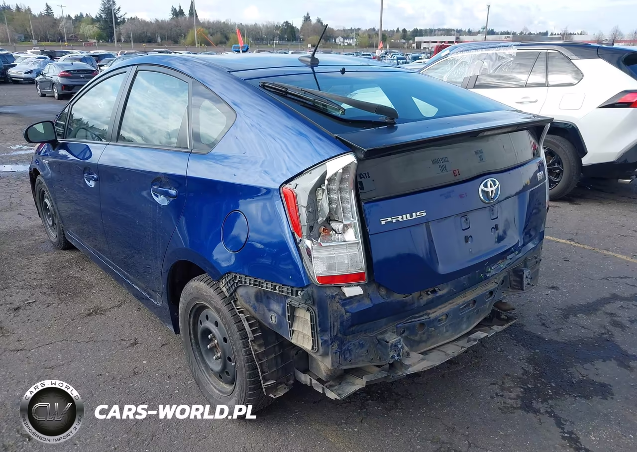 2011 Toyota Prius Two VIN:JTDKN3DU7B0273206 - 6